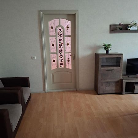 4 Площа Гагаріна Lejlighed Vinnitsja Eksteriør billede